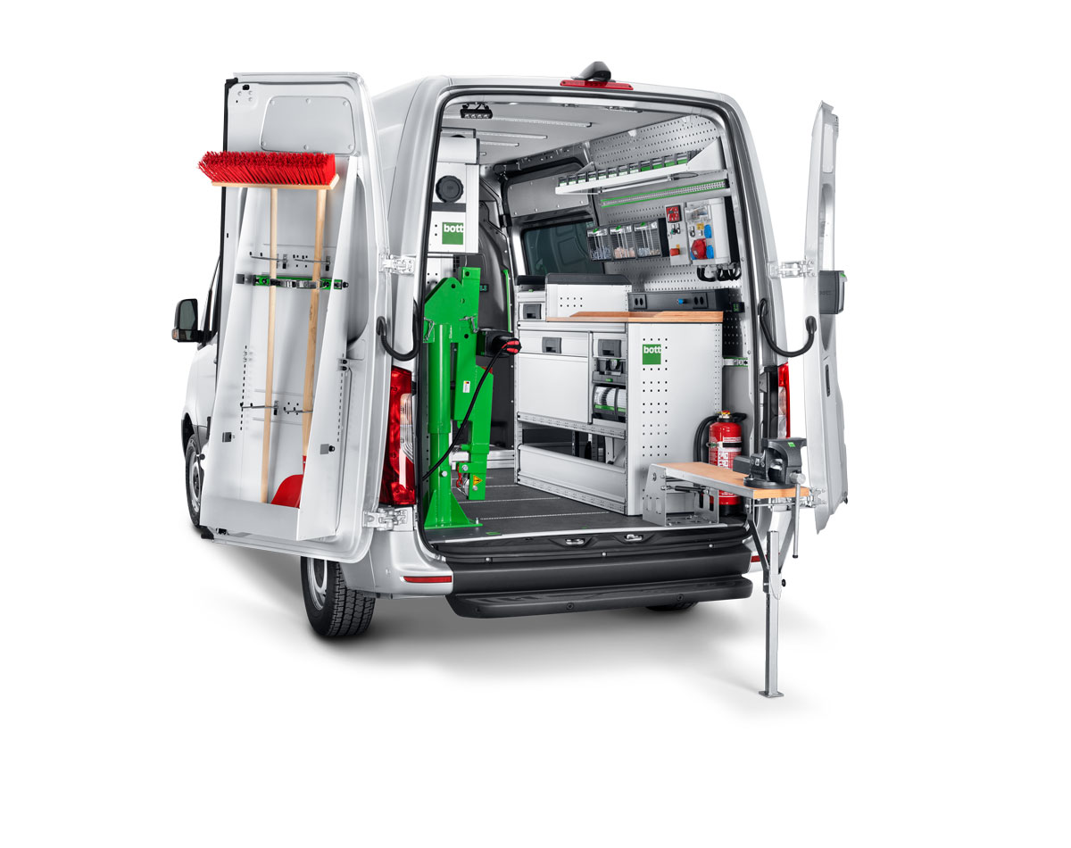 Sistema di allestimento Vito furgoni Mercedes: componenti elettriche